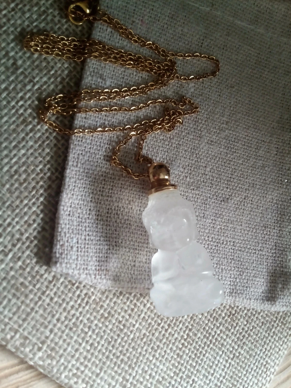 Collier pendentif bouddha en pierre naturelle de cristal de roche – photo 3